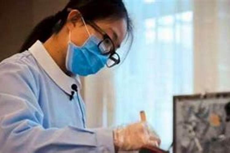 三天连续梦和同一个人吵架怎样解释？