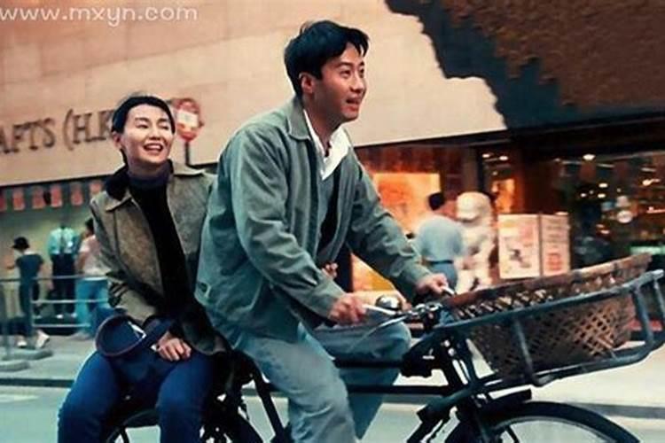 梦见女老师骑车带我回家
