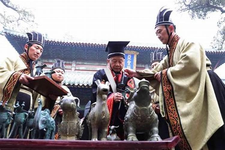梦见对象和别人在一起了什么意思