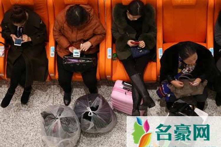 大年初五可以看病人吗