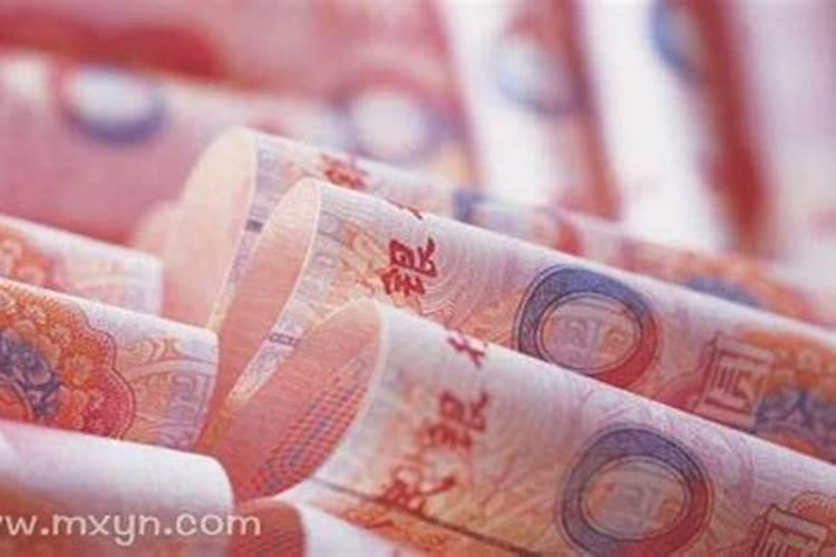 周公解梦:梦见吃狗肉是什么预兆？