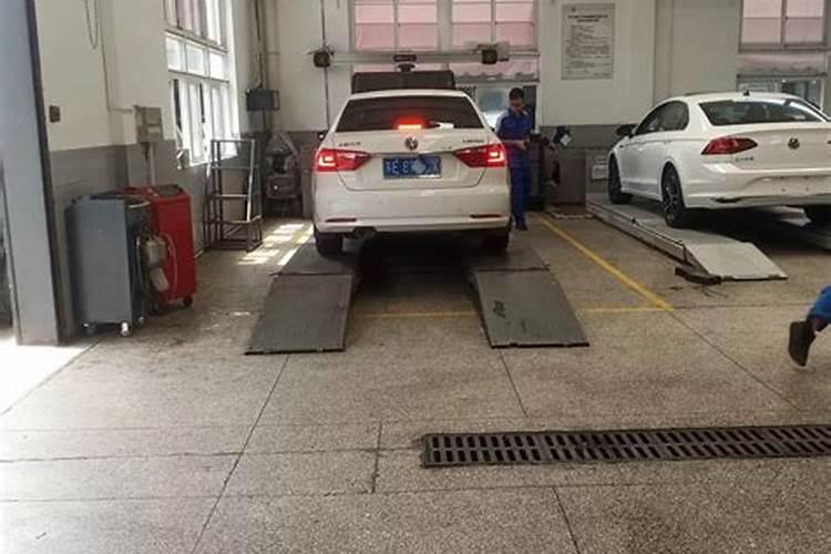 陈荣炼和安以轩离婚了吗