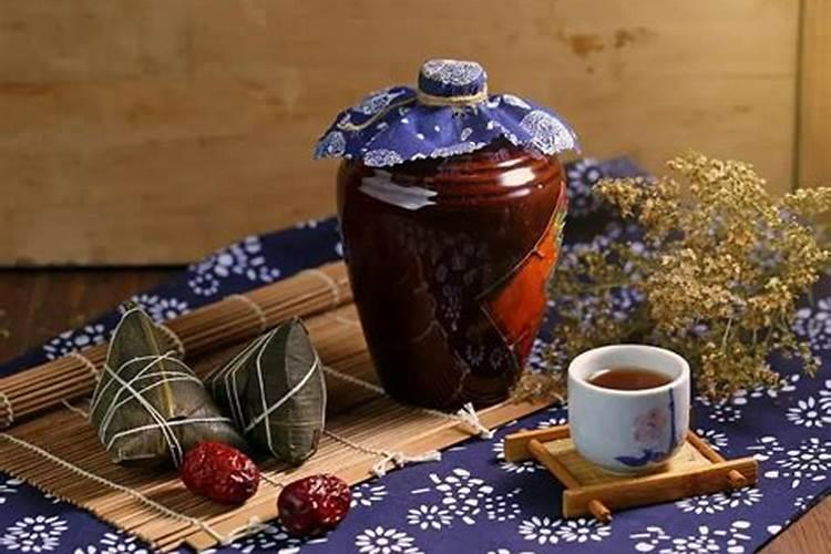 端午节为什么要喝雄黄酒