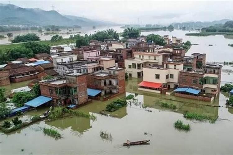 梦见发大洪水都被困住了的预兆