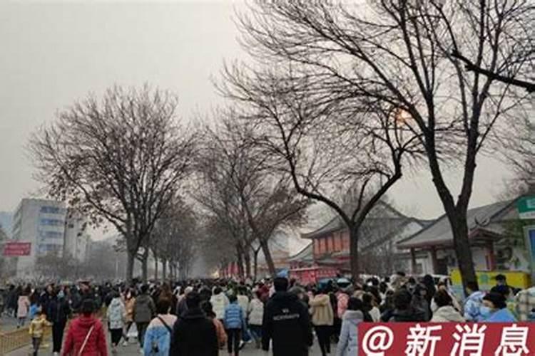 梦见朋友出狱回家请客的预兆