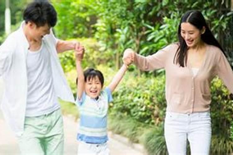 梦见前妻子和她家人的预兆