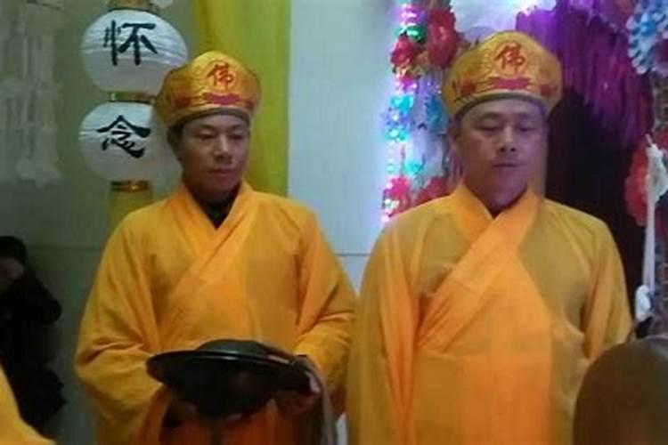 有懂坛神菩萨的来帮帮忙,原来的老房子后面有土地庙和坛神菩萨被旧社会...