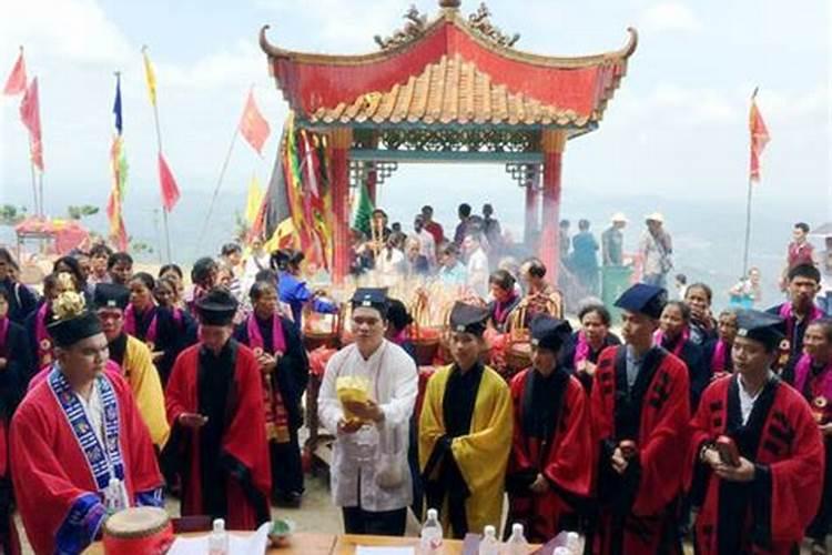 中华民族的传统习俗的故事