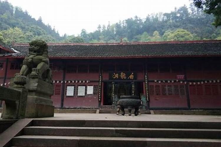 怎么看八字的喜用神,如何判断八字中的喜用神与忌神？