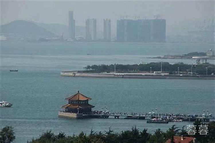 梦见又蓝又清澈的大海是啥意思