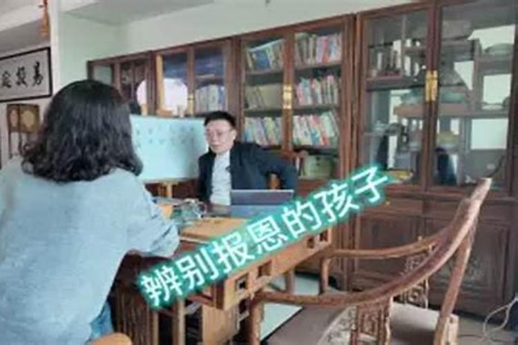 怎么看身强身弱,怎么判断八字的身强身弱？