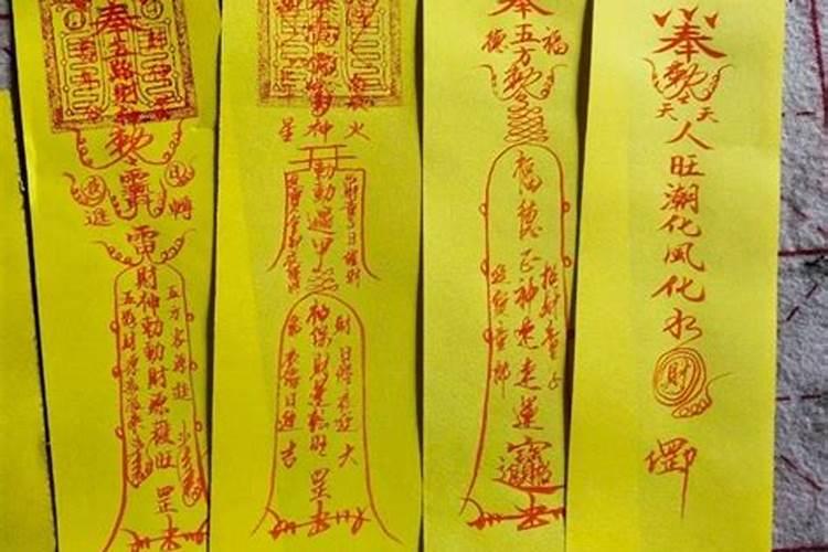 属兔的本命年幸运色是什么 兔本命年带什么颜色