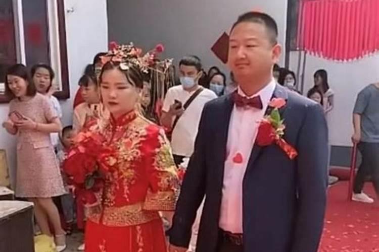 梦见已经结婚的哥哥嫂子结婚是怎么回事