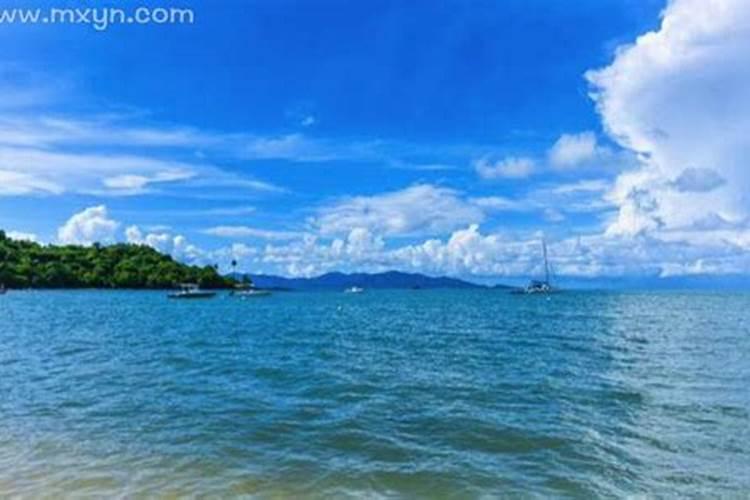 周公解梦大全梦见大海海水,梦见又蓝又干净的大海