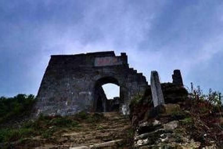 八字排盘里的起运、交运、旬空、十神等分别是什么意思？