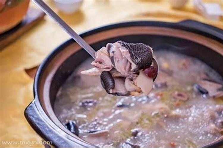 梦见自己吃蛇肉是什么预兆