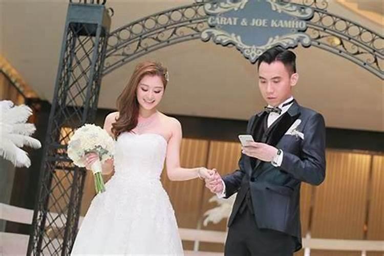 女人梦见一片坟地预兆什么