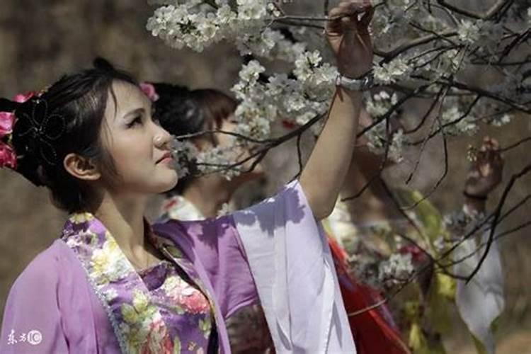 梦见妈妈又生了弟弟的预兆