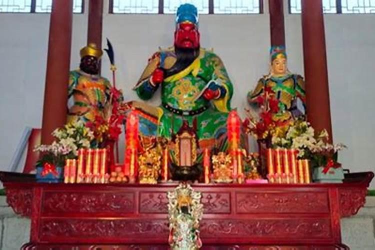 梦见姥姥死了我在哭的预兆