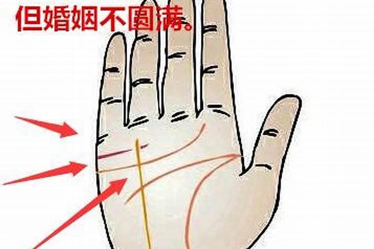 算命说,是天上偷跑下来的仙女。