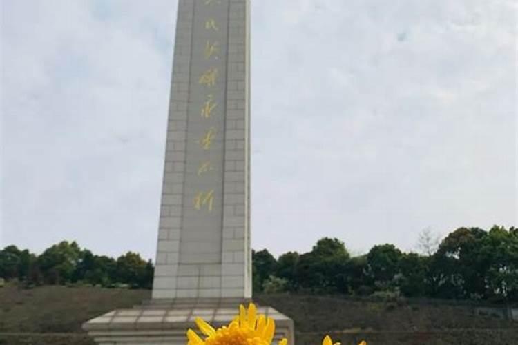 梦见梦里帮助已故的母亲洗澡的预兆