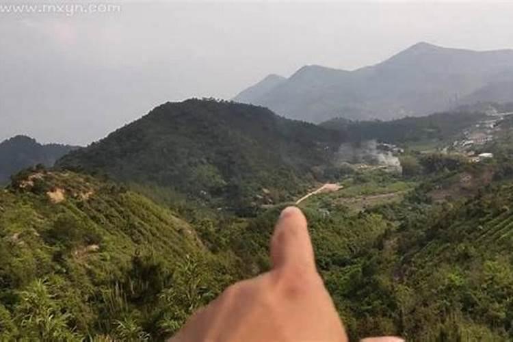 2023年生肖兔本命年戴什么好能招财旺运