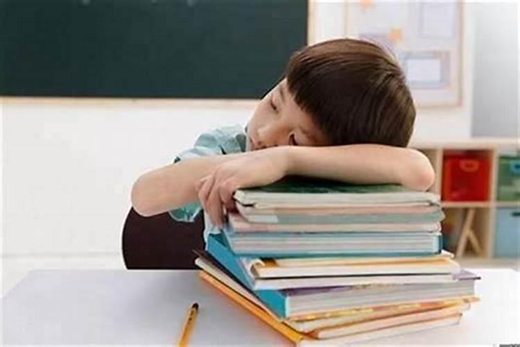 学业波折是什么意思？