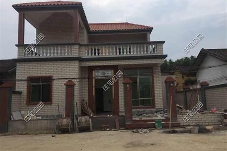 一名女子想要挽回婚姻,竟请了巫师做法？