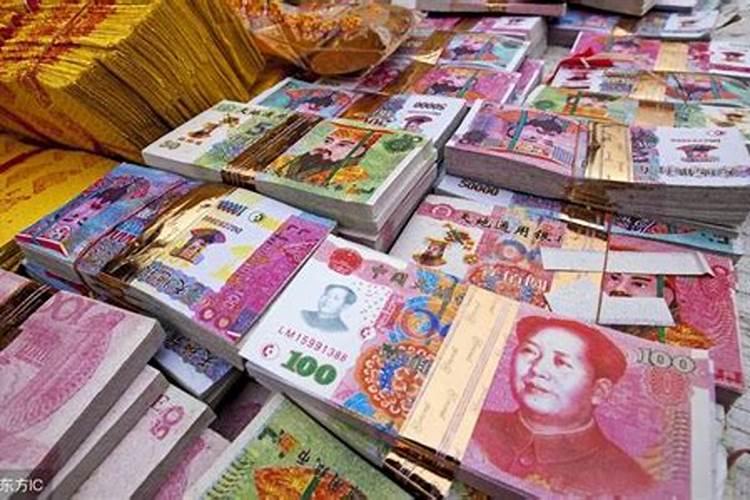 我外公明明死去了,为什么我做梦的时候,经常会看见我的外公呢？