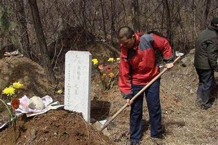 梦见发大水把路淹了是什么征兆