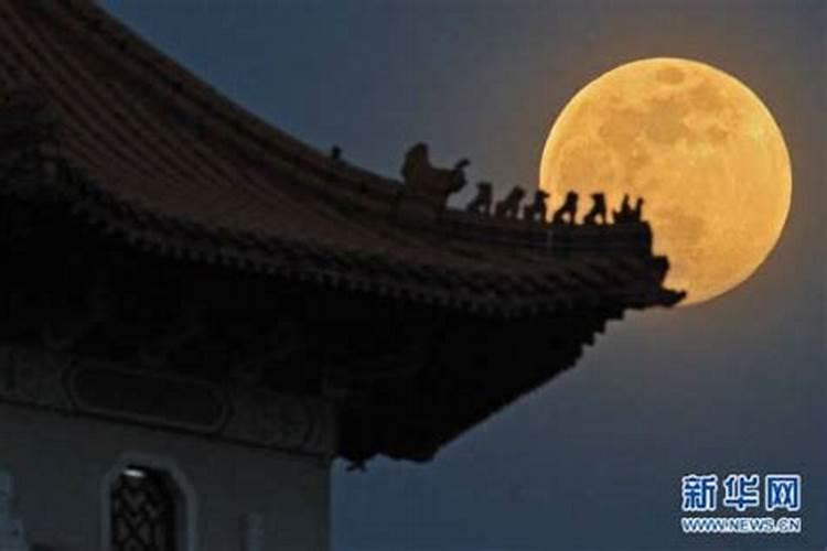 中秋节的时间(农历)和主要的习俗？