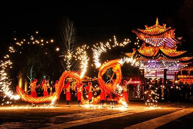 元宵节的由来 中国元宵节的来历和各地风俗