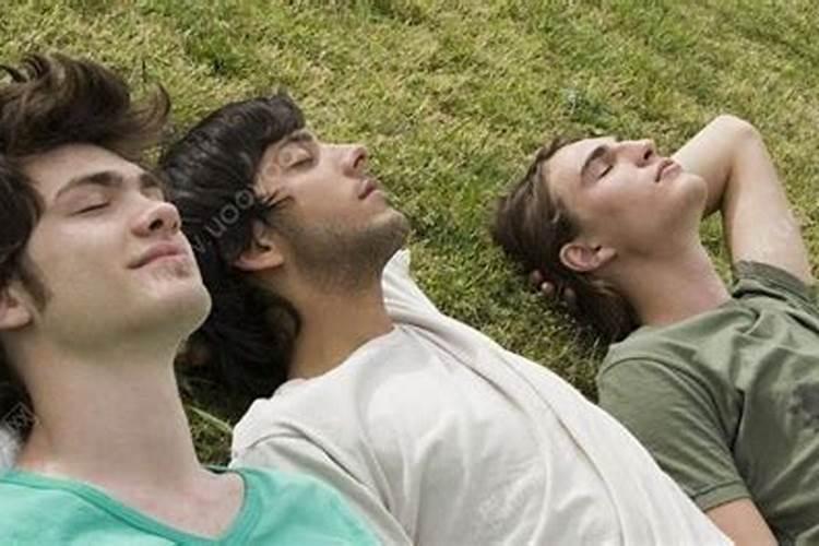 我前几天在家里这边的庙里给过世先人冤亲债主堕胎婴儿还有仙家立...