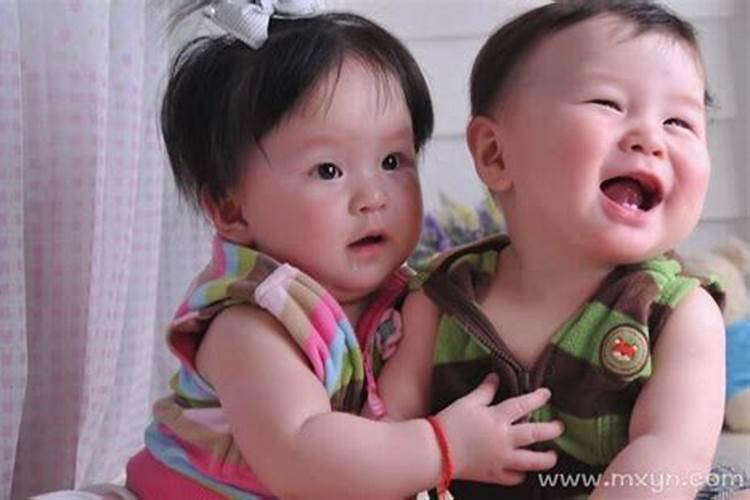 孕妇梦见生龙凤胎