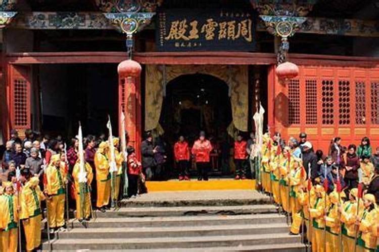 男人梦见蛇是什么意思