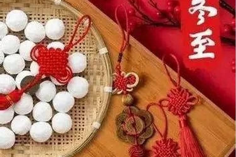 梦见老婆被车撞是什么意思？