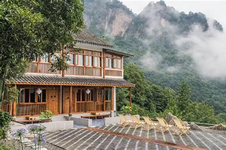 一个月堕胎和六个月堕胎哪个伤害大？