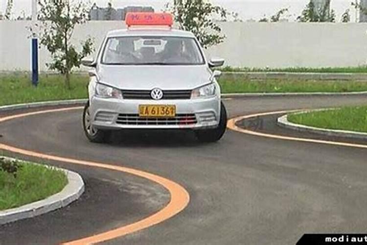 大学开卷考试有什么技巧和方法吗？