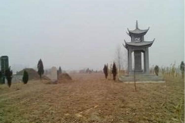 女人梦见路过一片坟地有什么征兆 女人梦见路过一片坟地的征兆百度知 ...