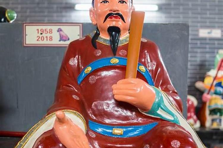 本命年红绳买什么样的 本命年佩戴红绳有什么讲究