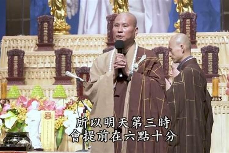 梦见教室人多没有座位