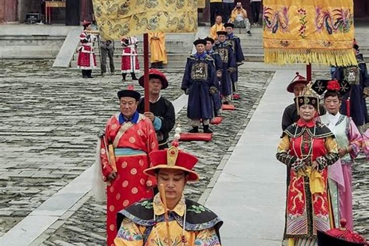 请问明清皇帝在天坛祭天时具体过程是什么？