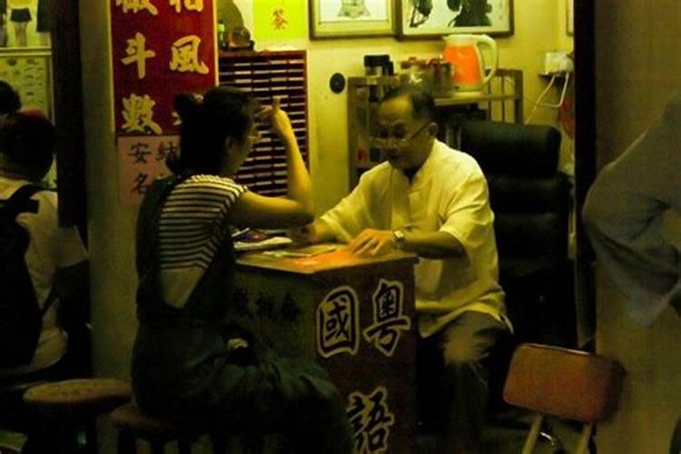 为什么七月十月要上坟 上坟要注意什么