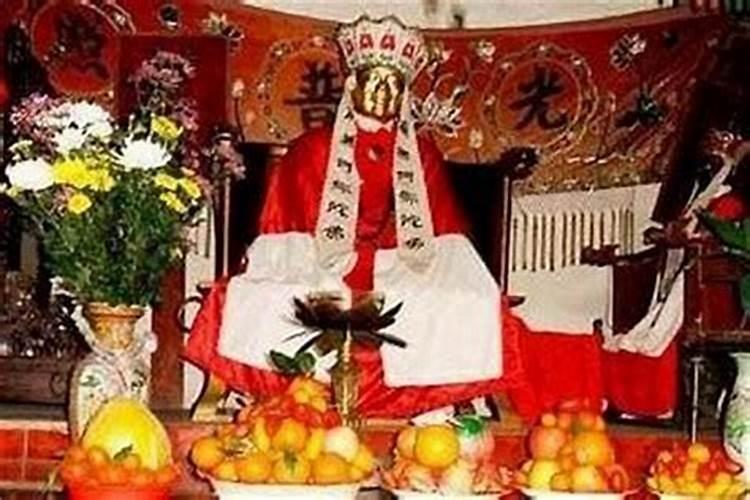 请大师帮算算命运:女,1981年正月初八(阴历)凌晨三点到五点之间出生的...