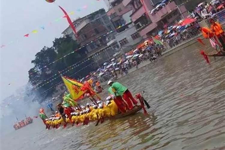 梦见去世的长辈还活着,这是好还是坏？