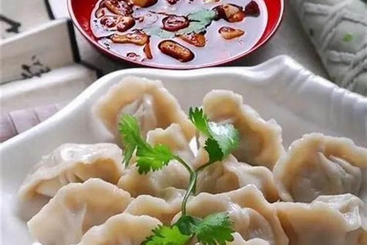 2025年属鸡1993年属鸡人每月运势