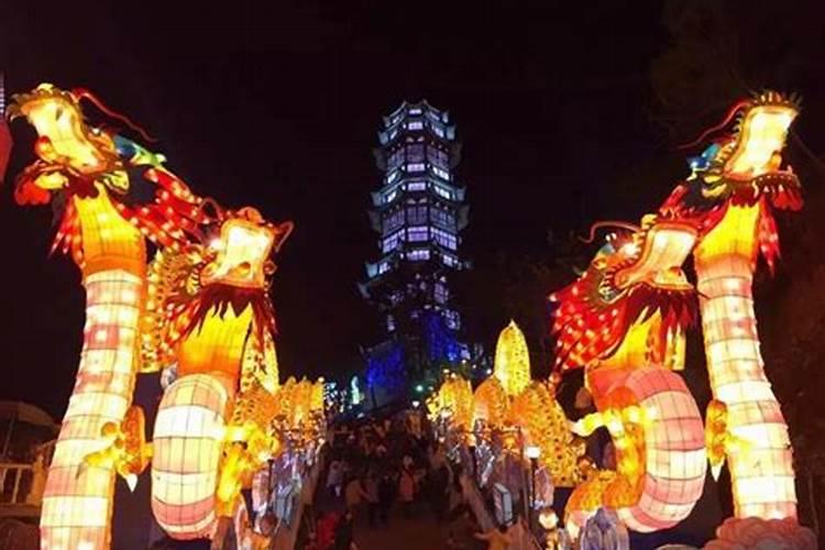 雪花洞附近的景点,云蒙山漂流攻略旅游路线