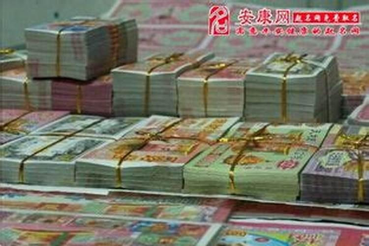 梦见妈妈手没了的预兆
