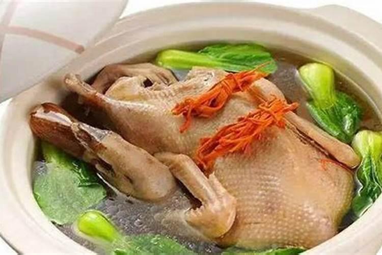 七月十五吃鸭的由来