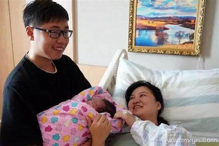 梦见妻子生了个男孩的预兆